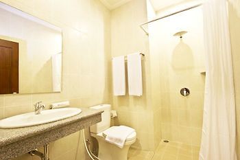 Lampion Hotel Solo Экстерьер фото