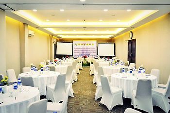 Lampion Hotel Solo Экстерьер фото